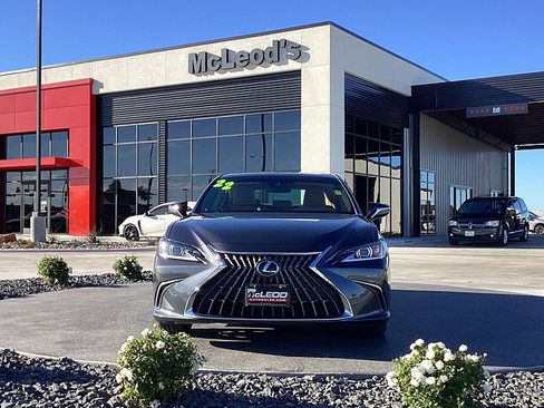 Used 2022 Lexus ES 350 image 2