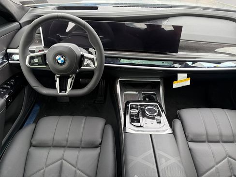 New 2026 BMW 740i xDrive AWD/4WD image 10