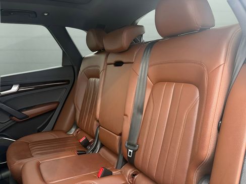 Used 2018 Audi Q5 2.0T Premium Plus w/ Premium Plus Package image 16