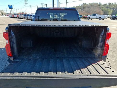 Certified 2022 Chevrolet Silverado 1500 Custom image 26