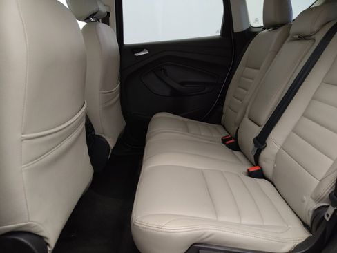 Used 2017 Ford Escape SE AWD/4WD image 18