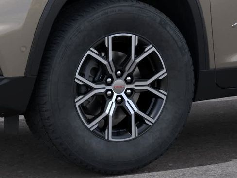 New 2026 GMC Acadia AT4 AWD/4WD image 9
