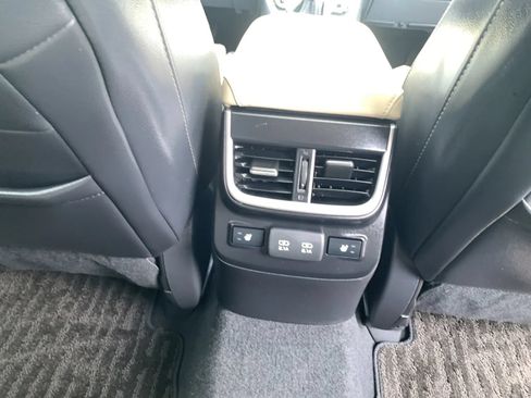 Used 2021 Subaru Outback Limited XT AWD/4WD image 34