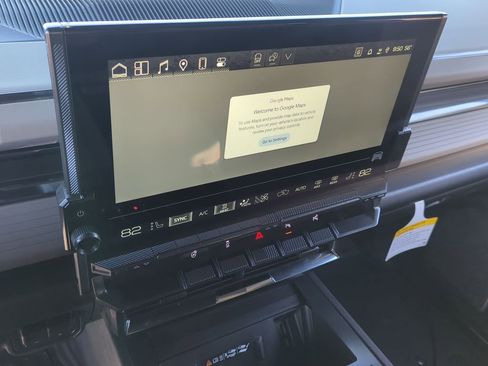 New 2026 GMC Hummer EV SUV image 14