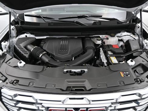 New 2026 GMC Acadia Denali w/ Super Cruise Package image 27