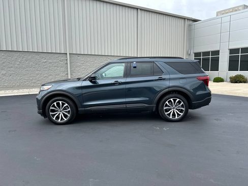 Certified 2023 Ford Explorer ST-Line w/ Class IV Trailer Tow Package AWD/4WD image 9