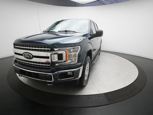 Used 2018 Ford F150 XLT w/ Equipment Group 302A Luxury image 12