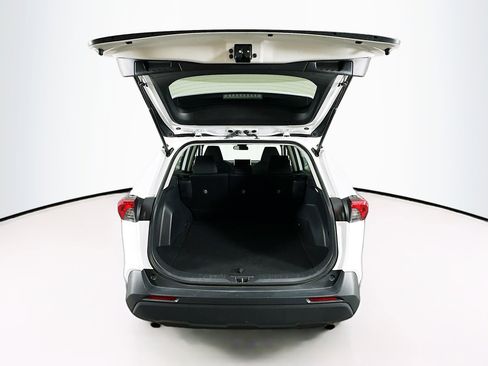 Used 2024 Toyota RAV4 LE image 26