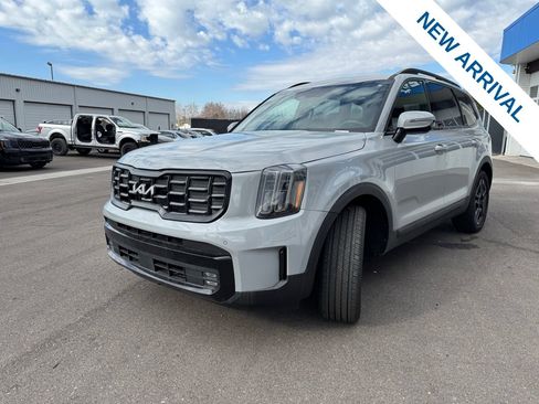 Used 2025 Kia Telluride SX Prestige X-Line image 3