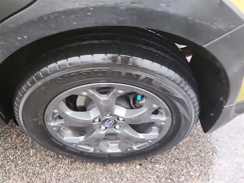 Used 2021 Subaru Crosstrek 2.5i Sport w/ Moonroof Package AWD/4WD image 8