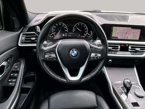 Used 2020 BMW 330i Sedan w/ Convenience Package RWD image 6
