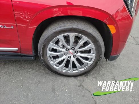 Used 2024 GMC Yukon Denali w/ Denali Reserve Package image 20