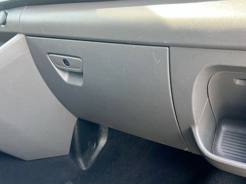 Used 2024 Ford Transit 350 XLT image 34