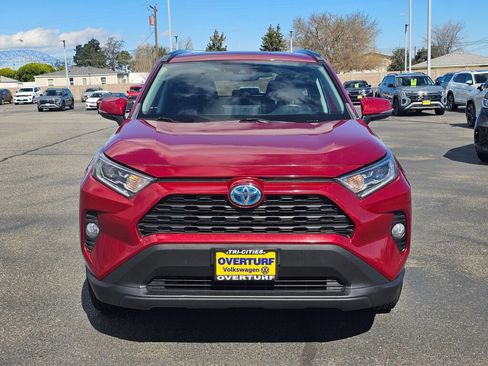 Used 2021 Toyota RAV4 XLE w/ Convenience Package image 6