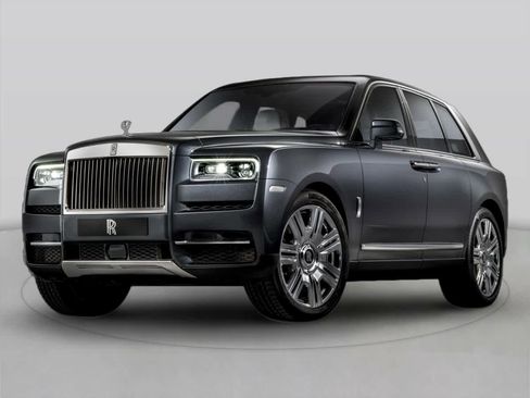 Used 2021 Rolls-Royce Cullinan Black Badge image 1