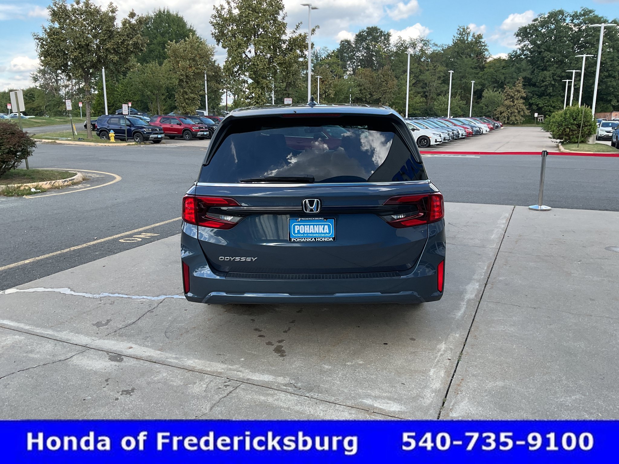 Used 2026 Honda Odyssey EX-L image 5