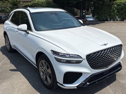 Used 2022 Genesis GV70 3.5T Sport w/ Sport Advanced Package AWD/4WD image 1