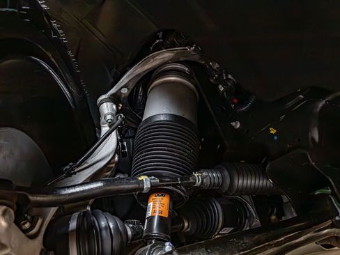 Used 2025 Cadillac Escalade V image 14