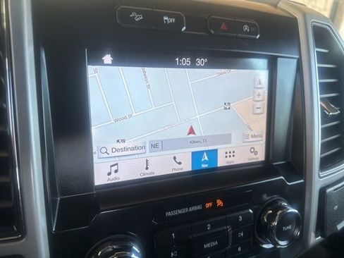 Used 2018 Ford F150 Lariat image 31