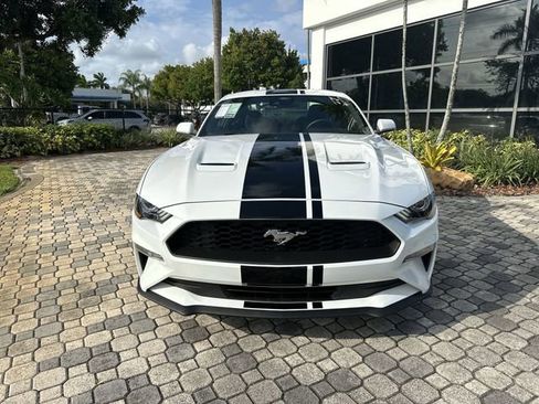 Used 2023 Ford Mustang Coupe RWD image 33