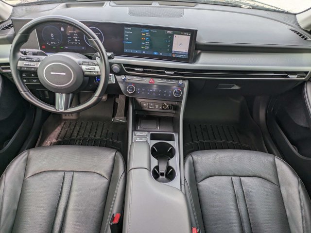 Used 2025 Hyundai Sonata Limited FWD image 15