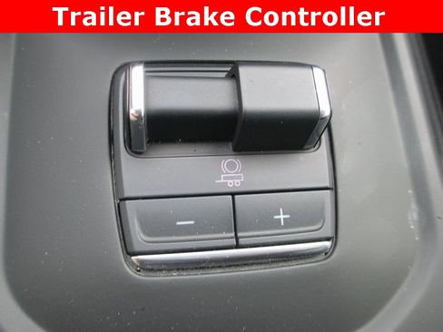 Certified 2024 GMC Sierra 1500 AT4 w/ Technology Package image 18