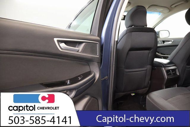 Used 2018 Ford Edge SEL w/ Class II Trailer Tow Package AWD/4WD image 27