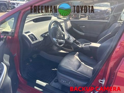 Used 2014 Toyota Prius Four FWD image 7
