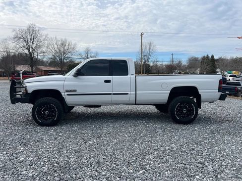 Used 2002 Dodge Ram 2500 Truck SLT image 4