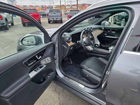Used 2023 Mercedes-Benz GLC 300 4MATIC image 19