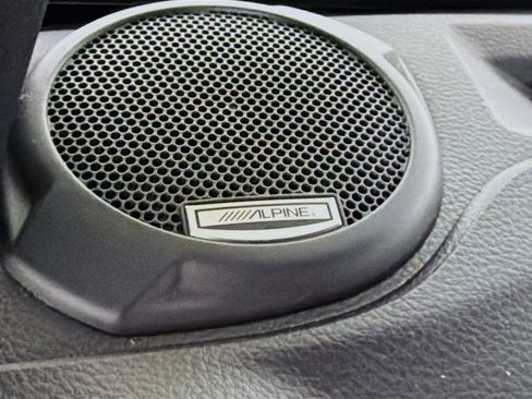 Used 2015 Jeep Wrangler Unlimited Sahara AWD/4WD image 17