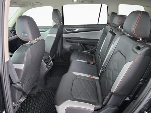New 2026 Volkswagen Atlas Peak Edition AWD/4WD image 34