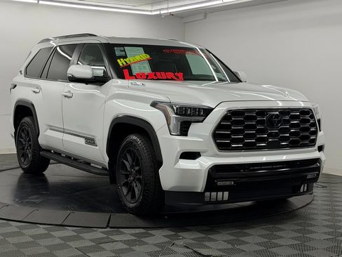 Used 2026 Toyota Sequoia Platinum w/ TRD Off-Road Package AWD/4WD image 6