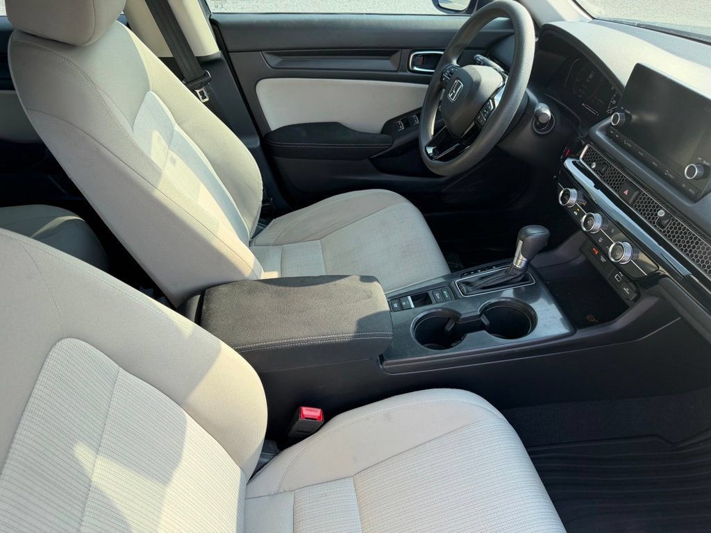 Used 2022 Honda Civic LX image 15