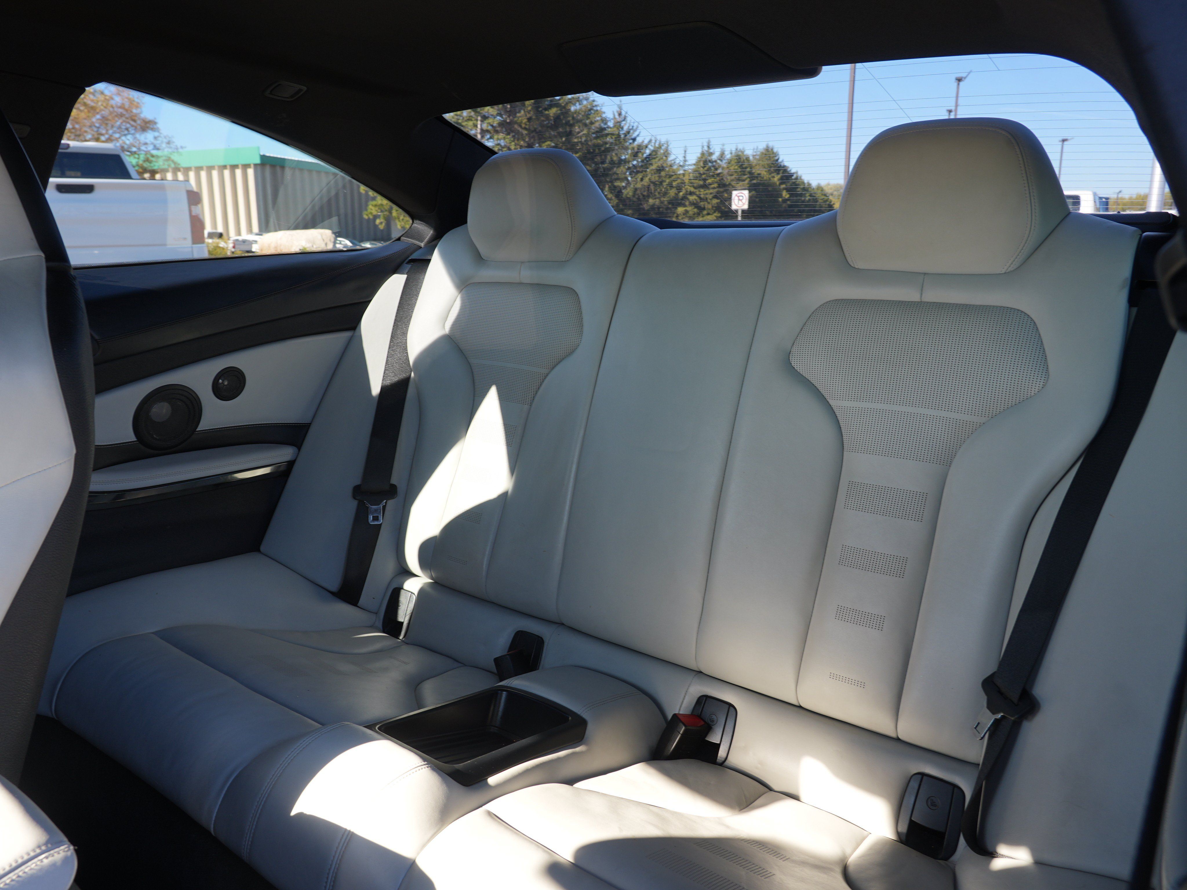 Used 2015 BMW M4 Coupe RWD image 24