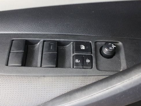 Used 2023 Toyota Corolla LE FWD image 16