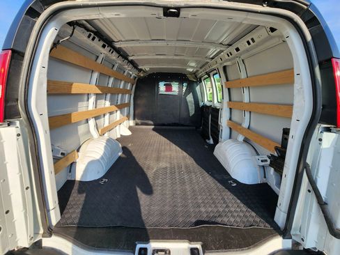 Used 2023 Chevrolet Express 2500 w/ Driver Convenience Package image 24