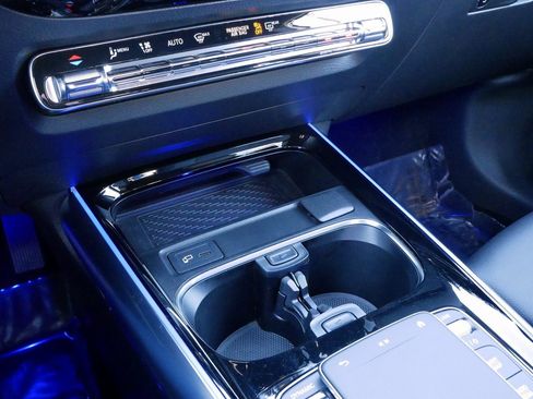 Used 2021 Mercedes-Benz GLA 250 4MATIC image 47