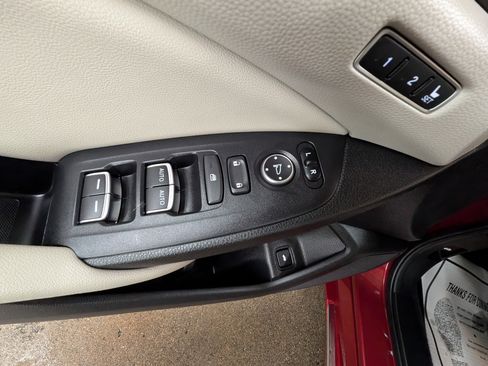 Used 2021 Honda Accord EX-L image 12