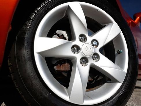 Used 2009 Mitsubishi Eclipse GS image 36