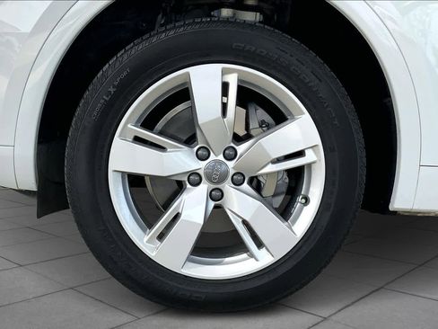 Used 2019 Audi Q5 2.0T Premium Plus w/ Premium Plus Package image 10