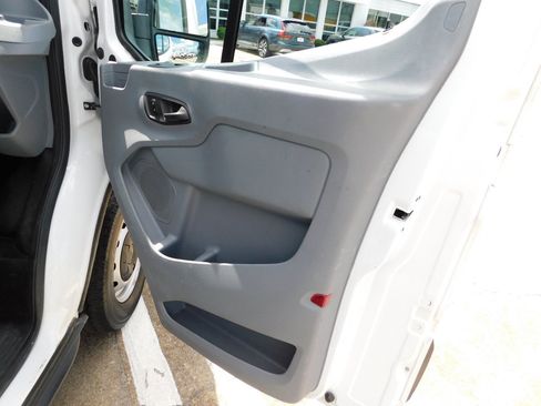 Used 2018 Ford Transit 350 XL RWD image 22