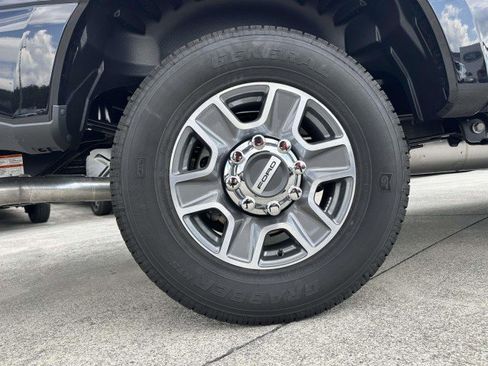 New 2026 Ford F350 Lariat image 17