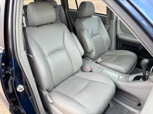 Used 2006 Toyota Highlander 2WD V6 image 7