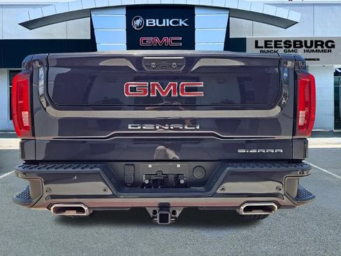 Used 2023 GMC Sierra 1500 Denali w/ Technology Package AWD/4WD image 6