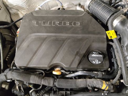 Used 2021 Chevrolet TrailBlazer LS FWD image 30