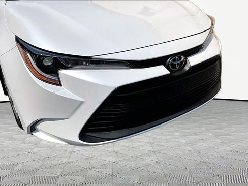 Certified 2026 Toyota Corolla LE FWD image 30