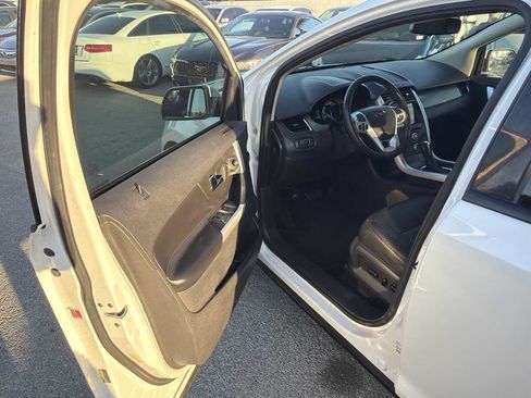 Used 2011 Ford Edge SEL w/ 202A Rapid Spec Order Code FWD image 6