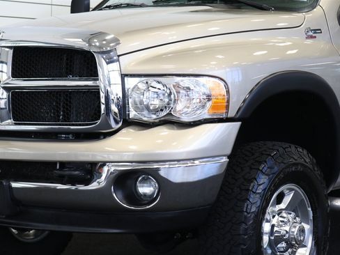 Used 2005 Dodge Ram 3500 Truck SLT w/ Quad Cab Big Horn Value Group image 12
