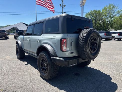 Used 2021 Ford Bronco First Edition AWD/4WD image 3